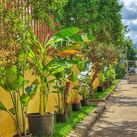 מלון דירות Domos De Ammentos Tortolì