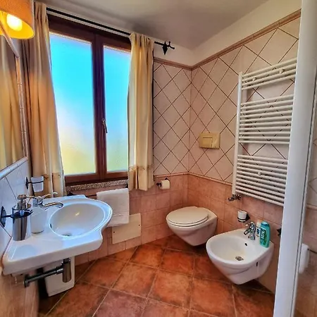 Domos De Ammentos 4*