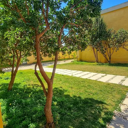 Hotel apartamentowy Domos De Ammentos Tortolì